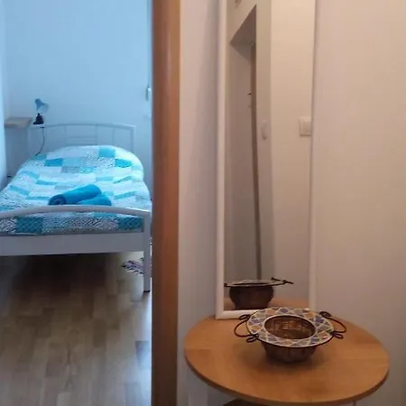Pepperhill Apt-balkon, Ukc Apartment
